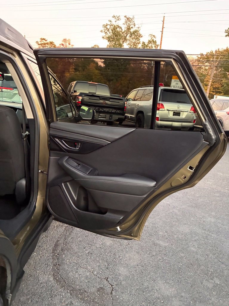 Used 2020 Subaru Outback Premium AWD/4WD image 23