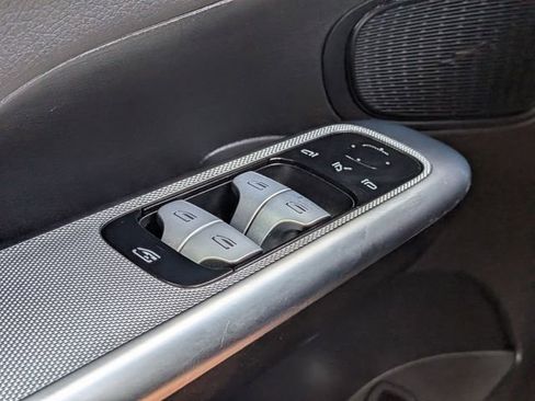 Used 2025 Mercedes-Benz GLC 43 AMG GLC 43 AMG image 27