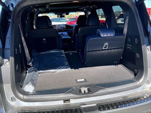 New 2026 INFINITI QX80 4WD image 40