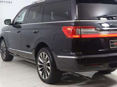 Used 2020 Lincoln Navigator Reserve AWD/4WD image 23