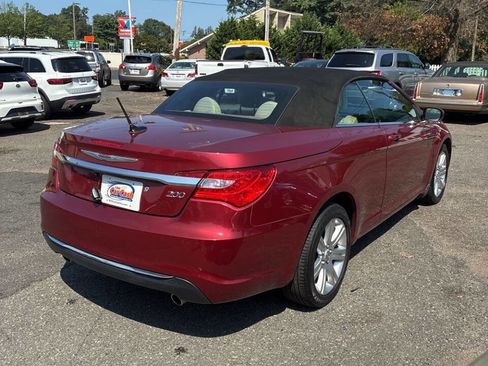 Used 2011 Chrysler 200 Touring w/ Cold Weather Group image 3