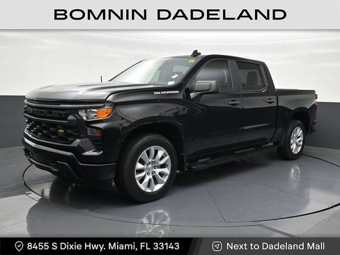Used 2024 Chevrolet Silverado 1500 Custom RWD image 1