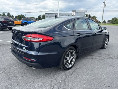 Used 2020 Ford Fusion SEL FWD image 3