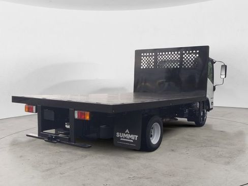 New 2025 Chevrolet Low Cab Forward RWD image 4
