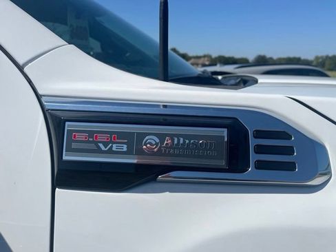 Used 2025 GMC Sierra 3500 Pro AWD/4WD image 2