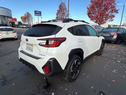 Used 2024 Subaru Crosstrek 2.5i Limited image 4