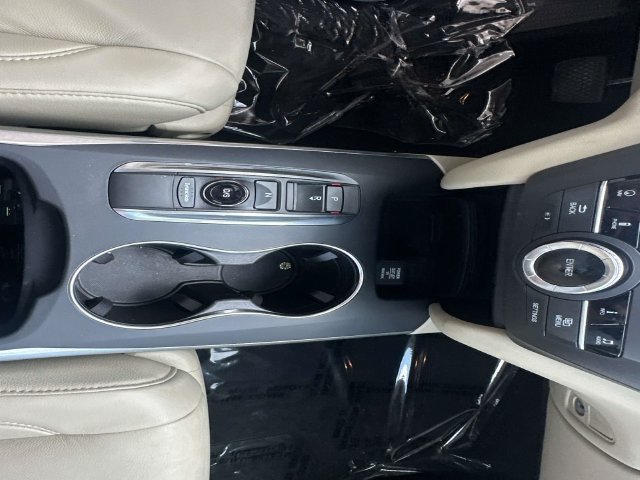 Used 2017 Acura MDX w/ Technology Package FWD image 26