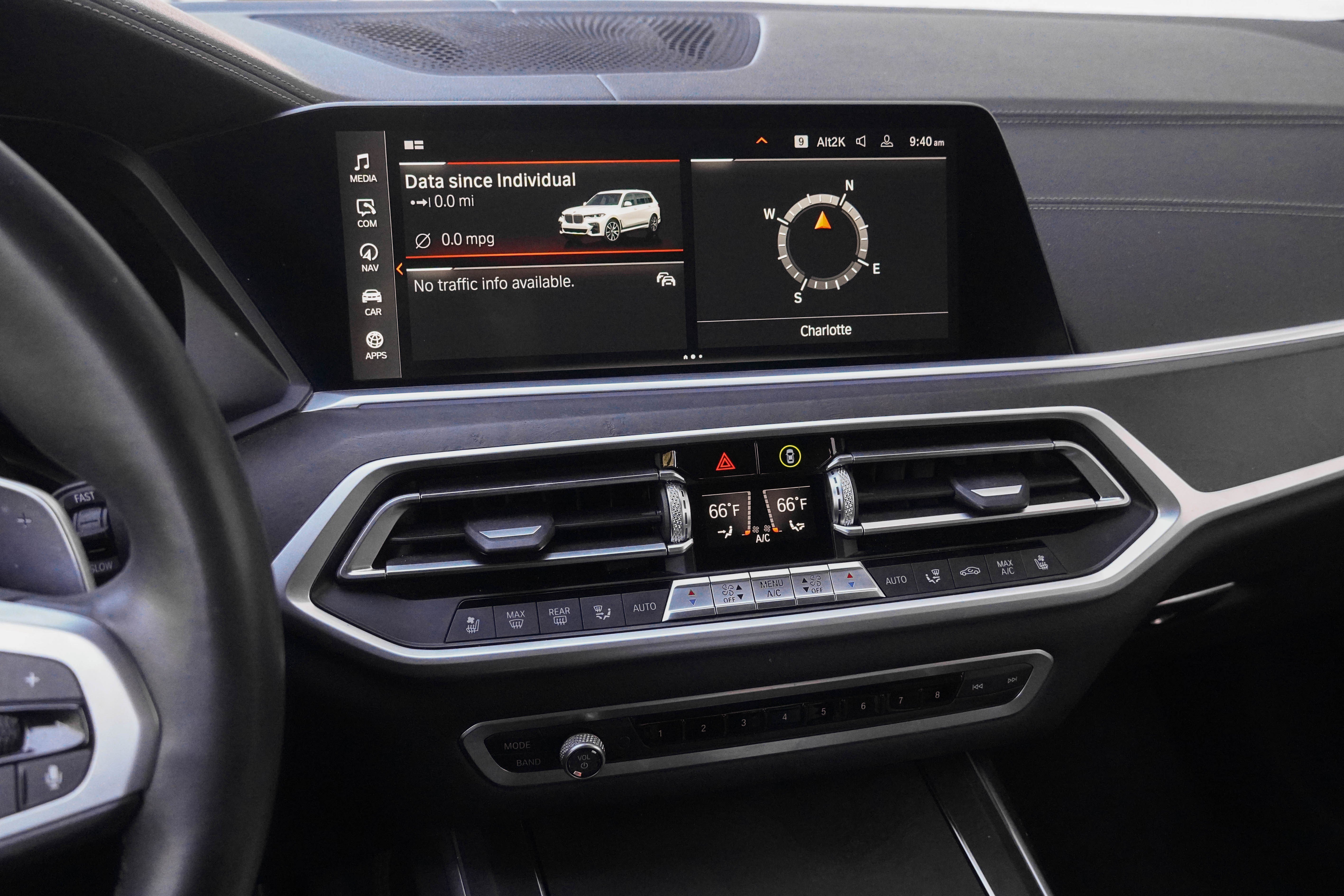 Used 2020 BMW X7 xDrive40i w/ M Sport Package AWD/4WD image 23