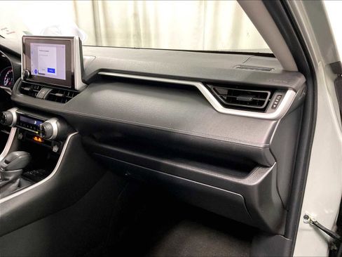 Used 2023 Toyota RAV4 XLE image 13