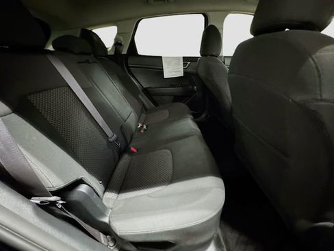 Used 2023 Kia Sportage LX image 29