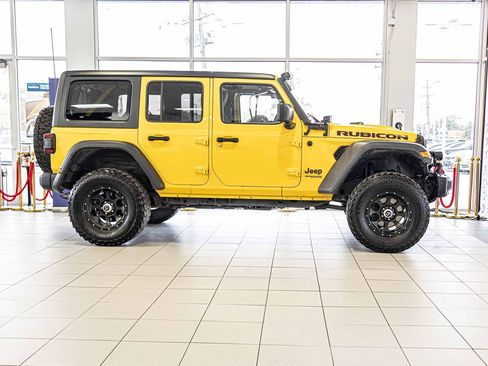 Used 2020 Jeep Wrangler Unlimited Rubicon w/ Dual Top Group image 10