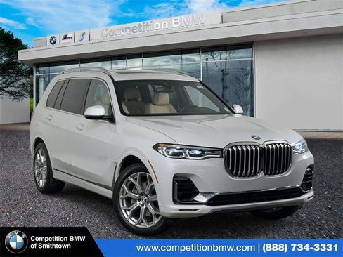 Used 2022 BMW X7 xDrive40i w/ Cold Weather Package image 1