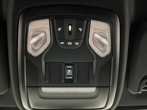 Used 2023 RAM 2500 Tradesman image 41