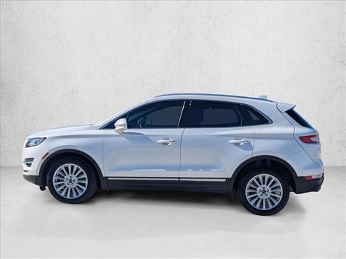 Used 2019 Lincoln MKC Premiere image 8