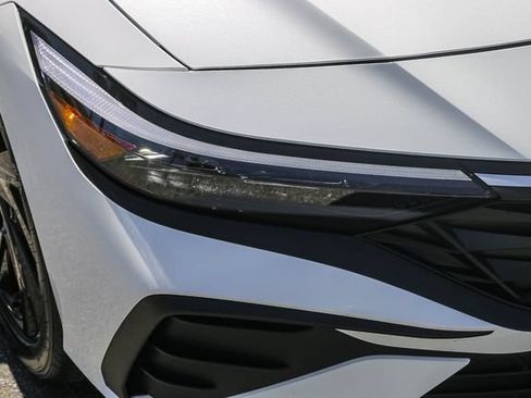 Certified 2026 Hyundai Elantra Sport FWD image 6
