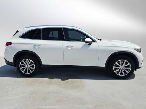 New 2026 Mercedes-Benz GLC 300 4MATIC image 32