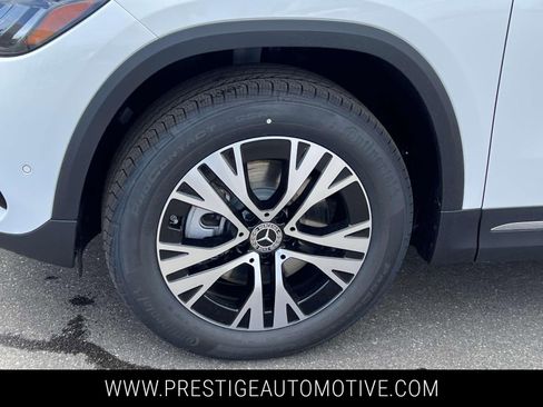Used 2025 Mercedes-Benz GLA 250 4MATIC image 10