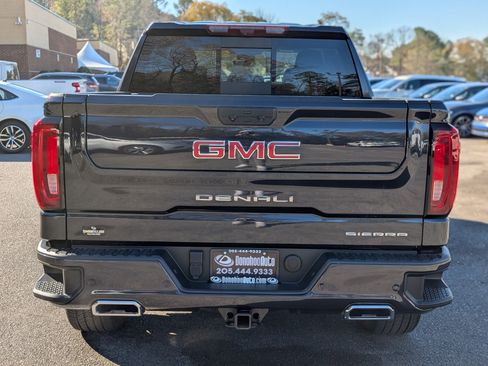 Used 2024 GMC Sierra 1500 Denali w/ Denali Reserve Package image 8
