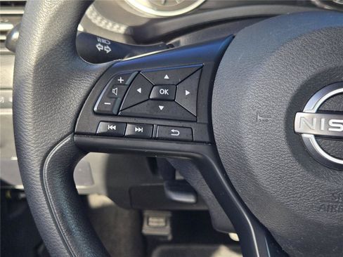 Used 2024 Nissan Sentra S FWD image 26