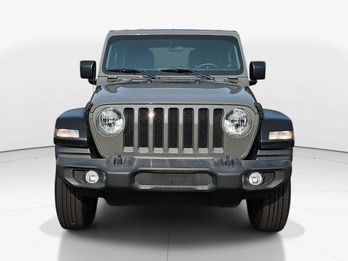 Used 2021 Jeep Wrangler Unlimited Sport AWD/4WD image 12