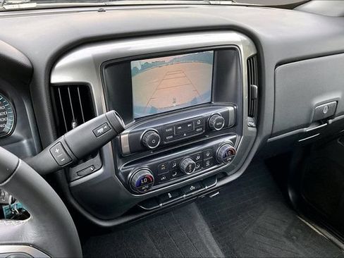 Used 2018 Chevrolet Silverado 1500 LT w/ All Star Edition RWD image 13