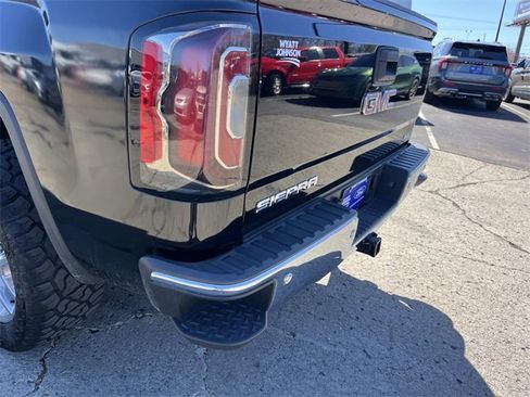 Used 2018 GMC Sierra 1500 SLT image 10