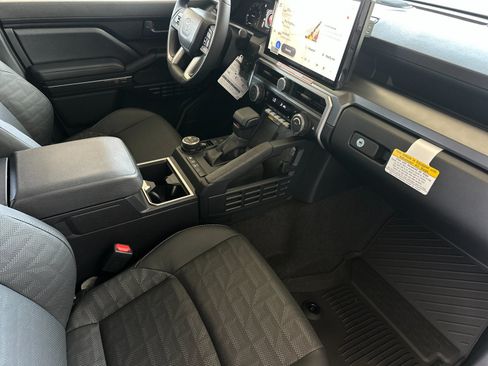 New 2026 Toyota 4Runner TRD Off-Road Premium AWD/4WD image 17