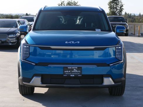 New 2026 Kia EV9 Wind image 6