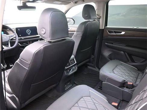 New 2026 Volkswagen Atlas SEL Premium R-Line image 23