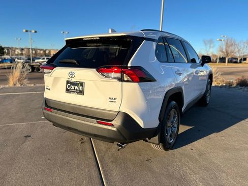 Used 2025 Toyota RAV4 XLE w/ Convenience Package image 8