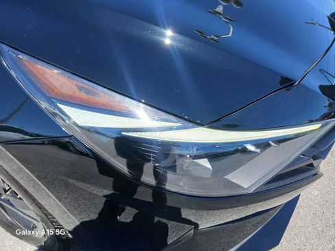 Used 2022 Hyundai Elantra SEL image 20