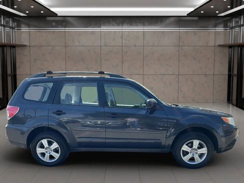 Used 2011 Subaru Forester 2.5X image 4