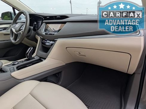 Used 2022 Cadillac XT5 Premium Luxury w/ Technology Package FWD image 29
