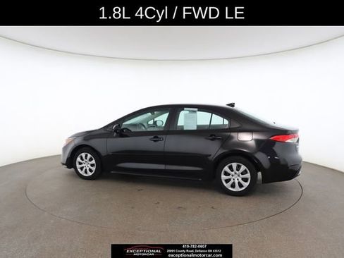 Used 2021 Toyota Corolla LE image 9