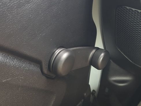 Used 2023 Jeep Wrangler Unlimited Sport AWD/4WD image 24