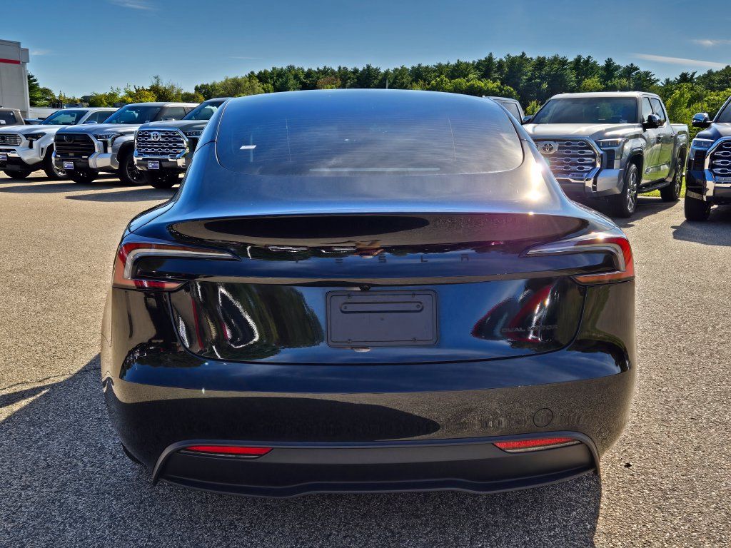 Used 2026 Tesla Model 3 AWD/4WD image 4