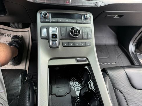 Used 2021 Hyundai Palisade Limited w/ Winter Package AWD/4WD image 21