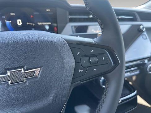 New 2027 Chevrolet Bolt LT w/ Comfort Package FWD image 16