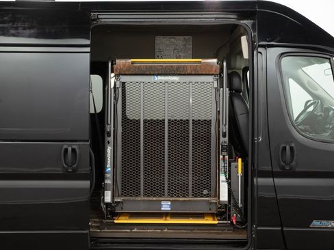 Used 2019 RAM ProMaster 2500 image 1