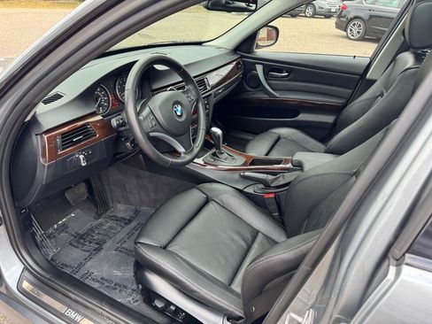 Used 2011 BMW 328i xDrive Sedan AWD/4WD image 14