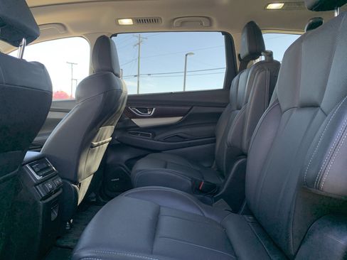 Used 2022 Subaru Ascent Touring image 32
