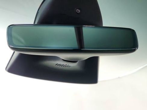 Used 2023 Tesla Model X image 58