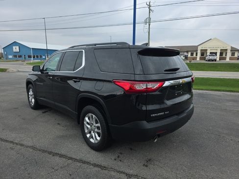 Used 2021 Chevrolet Traverse LT w/ LPO, Floor Liner Package image 3