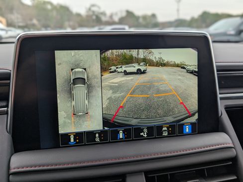 Used 2024 Chevrolet Suburban RST w/ Sport Performance Package image 31