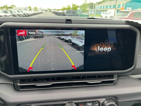 New 2025 Jeep Wrangler Unlimited Rubicon 392 image 23