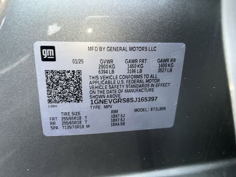 Used 2025 Chevrolet Traverse LT AWD/4WD image 27