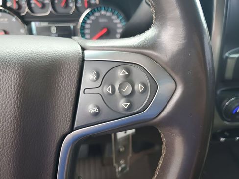 Used 2018 Chevrolet Silverado 1500 LT w/ All Star Edition image 34