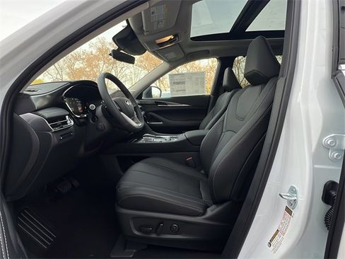 New 2026 INFINITI QX60 Luxe w/ Cargo Package image 29