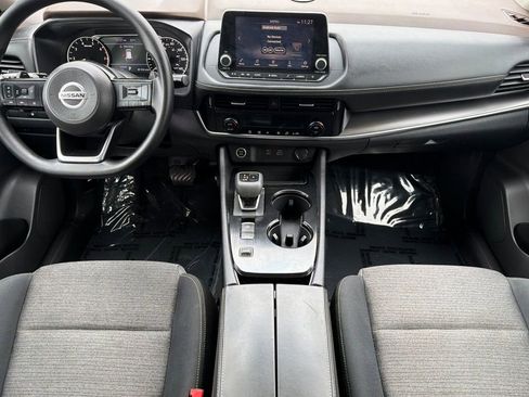 Used 2021 Nissan Rogue SV FWD image 13