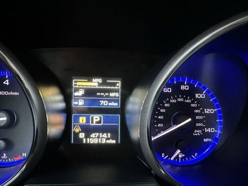 Used 2018 Subaru Outback 2.5i Premium image 13